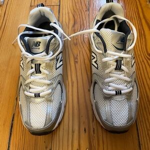 New Balance 530